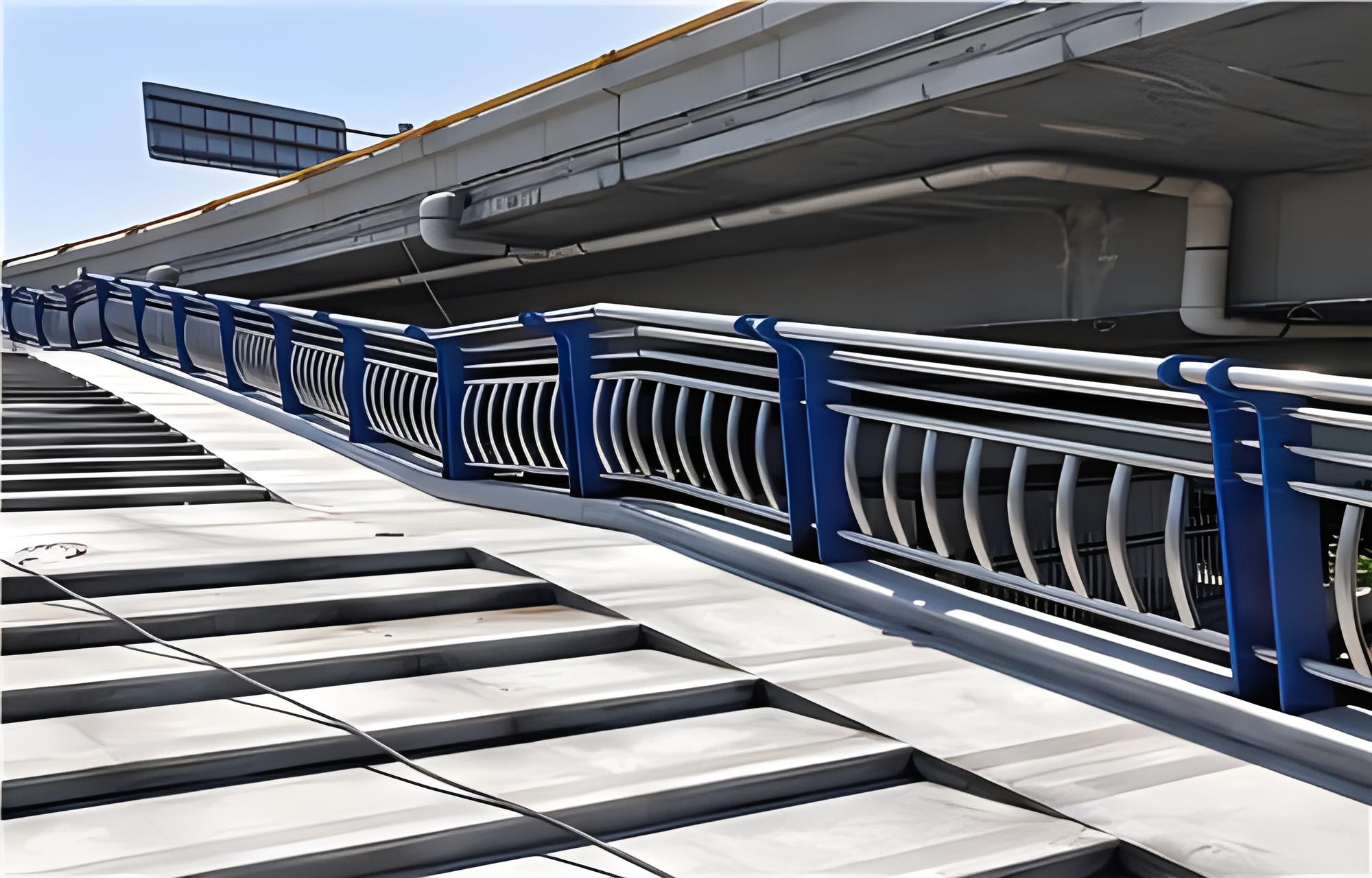 延安不锈钢桥梁护栏维护方案：确保安全，延长使用寿命